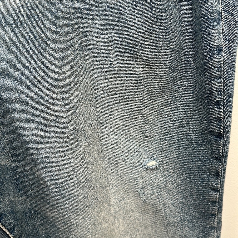 Torrid Mid-Rise Skinny Jeans size 26 - Picture 12 of 16